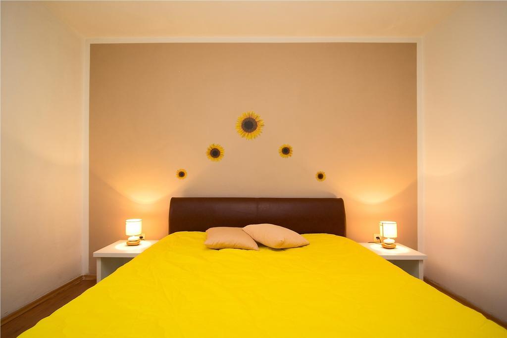 Matelici Apartment *